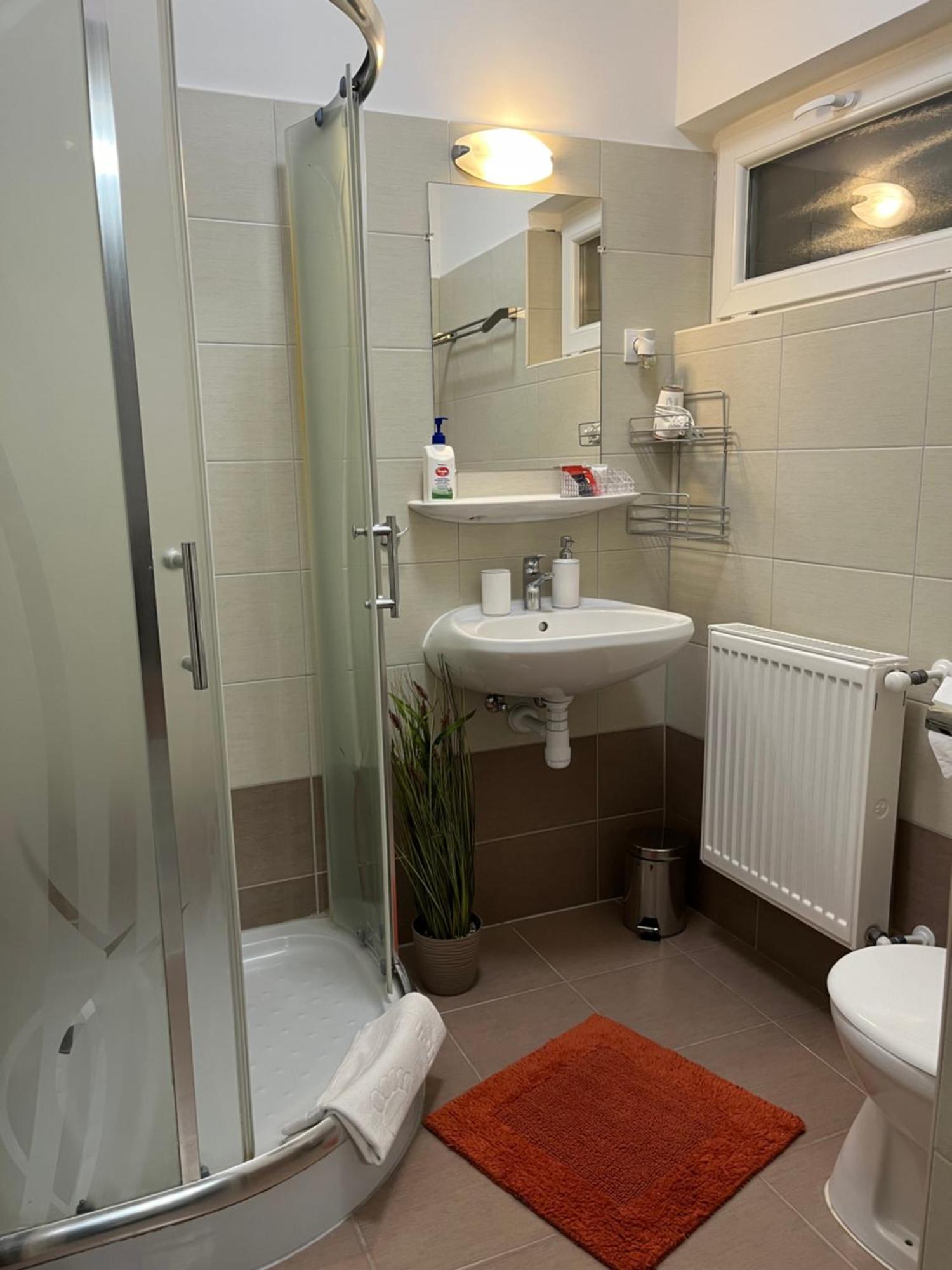 Oreo Apartman Eger Room photo